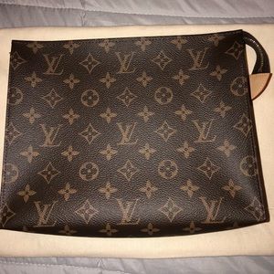 Toiletry 26 Louis Vuitton